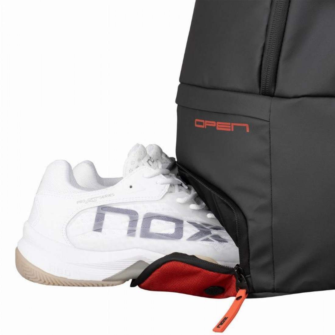 Nox AT10 Luxury Open Series Black Red