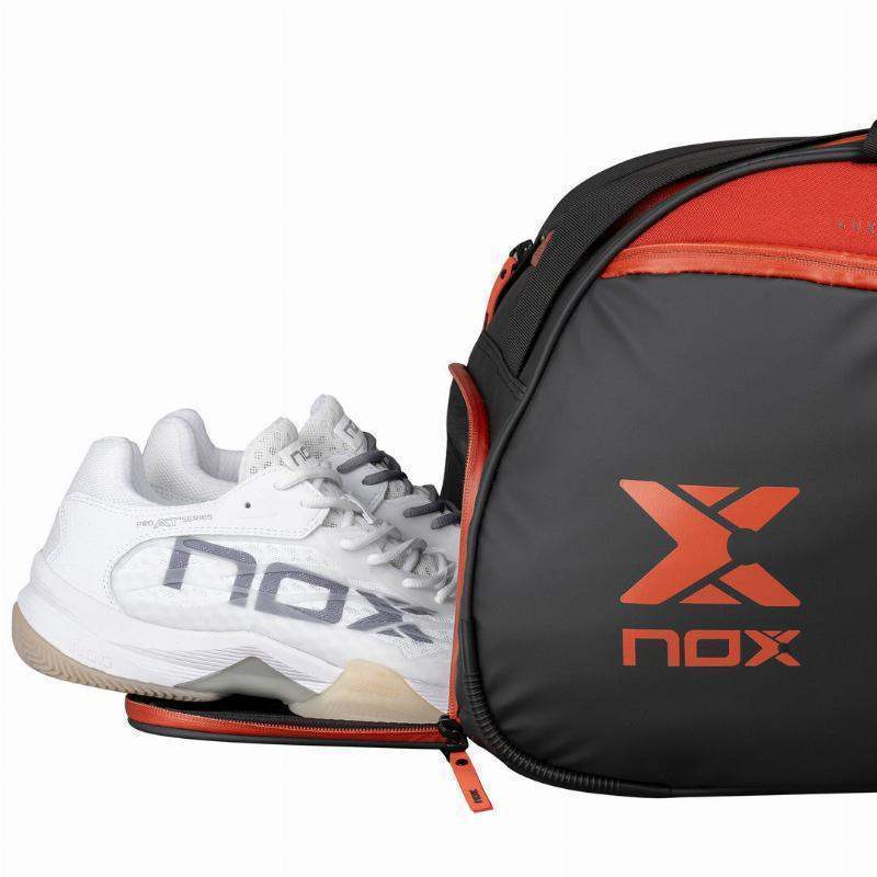 Nox AT10 Luxury Open Series Black Red