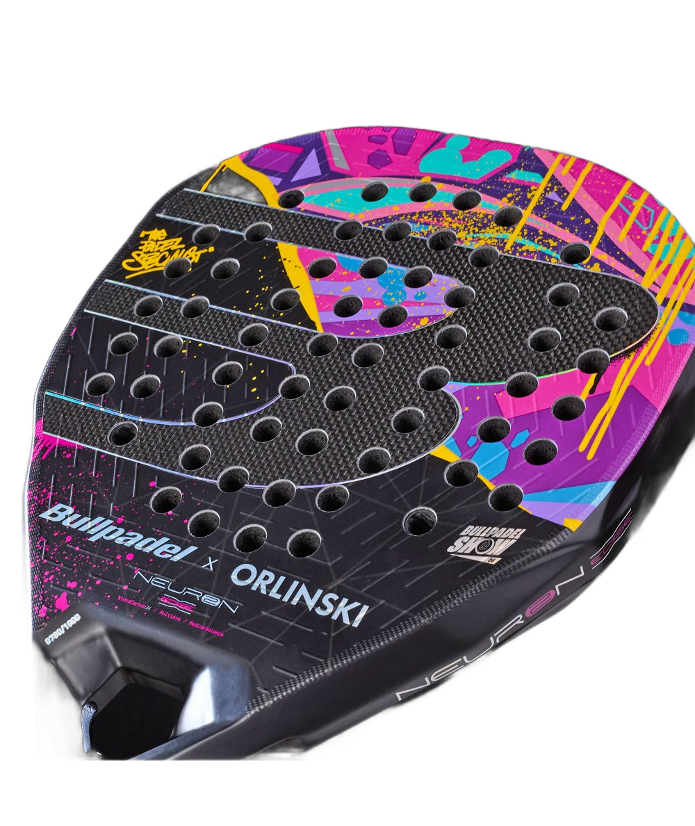 BULLPADEL NEURON 02 EDGE BULLPADELSHOW 06 x ORLINSKI