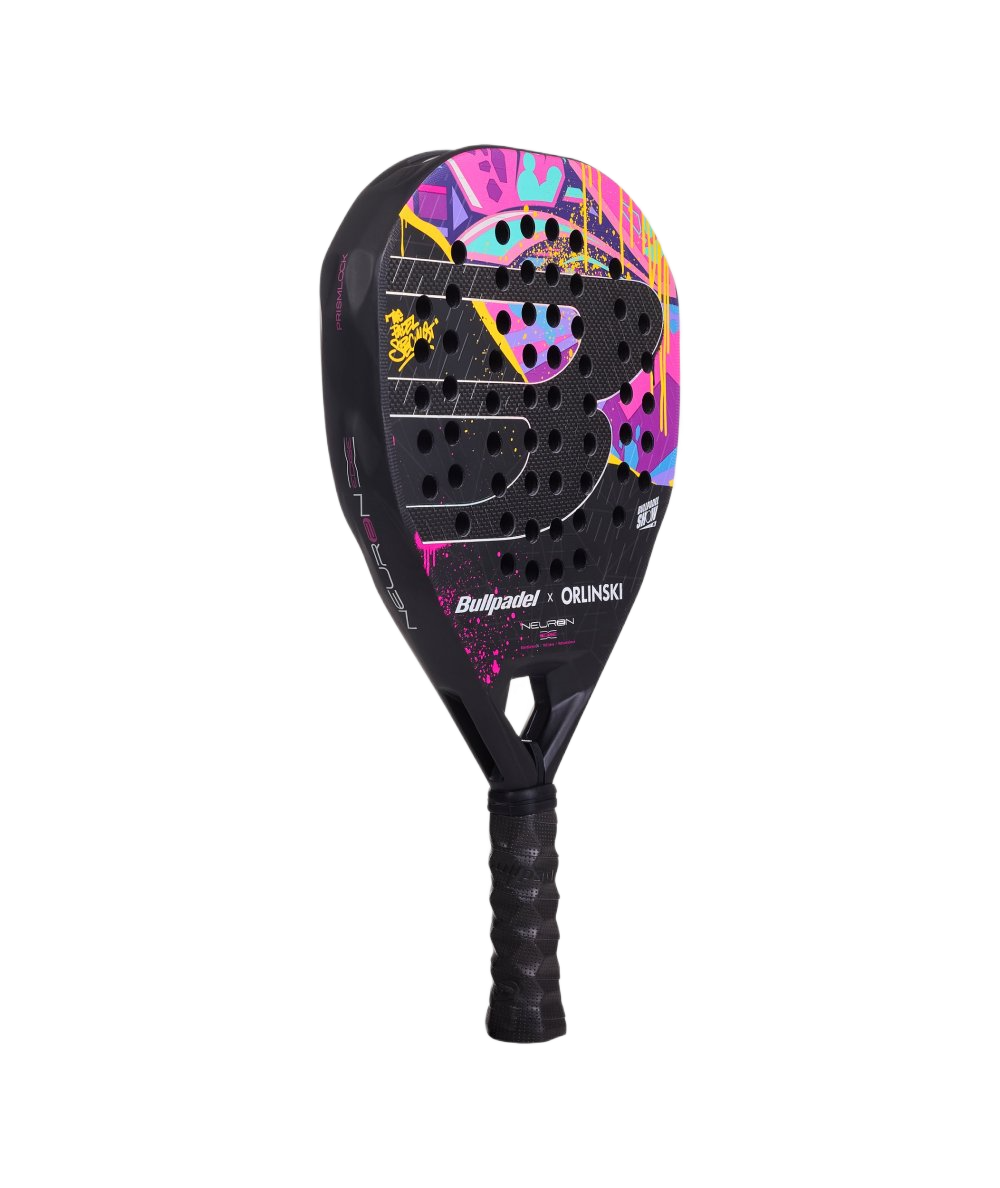 BULLPADEL NEURON 02 EDGE BULLPADELSHOW 06 x ORLINSKI